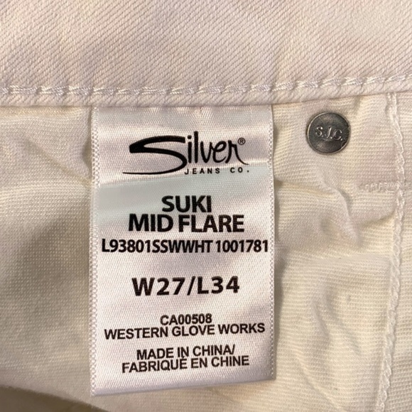 Silver Jeans Suki Mid Flare Super Stretch Embroidered Cropped White Denim - Picture 12 of 13